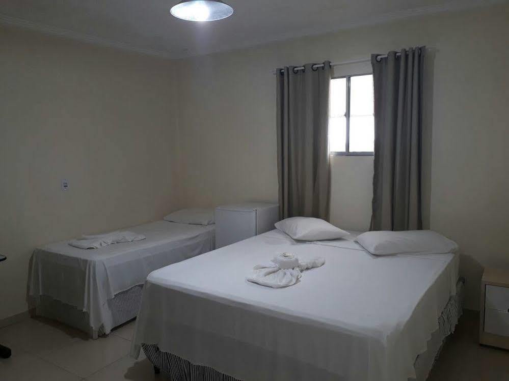 Raludi Hotel Barcarena Zewnętrze zdjęcie
